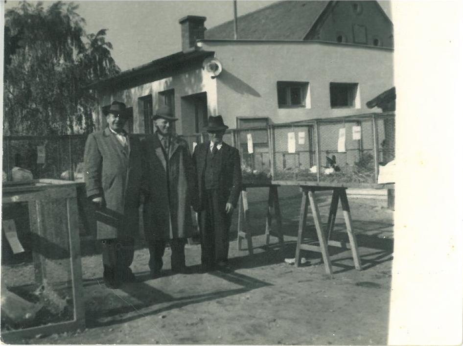 Rígler Július (býv. predseda), Szabo (býv. hospodár), Schwarz